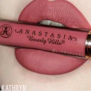 Kathryn liquid lipstick